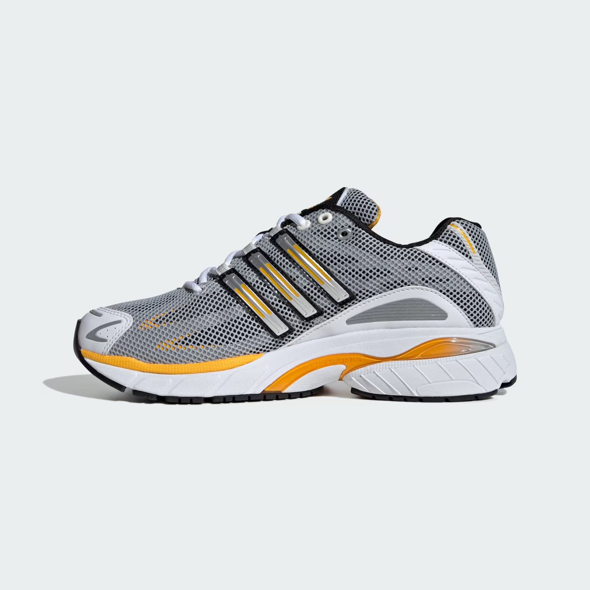 Adistar Cushion Everyday Sneakers
