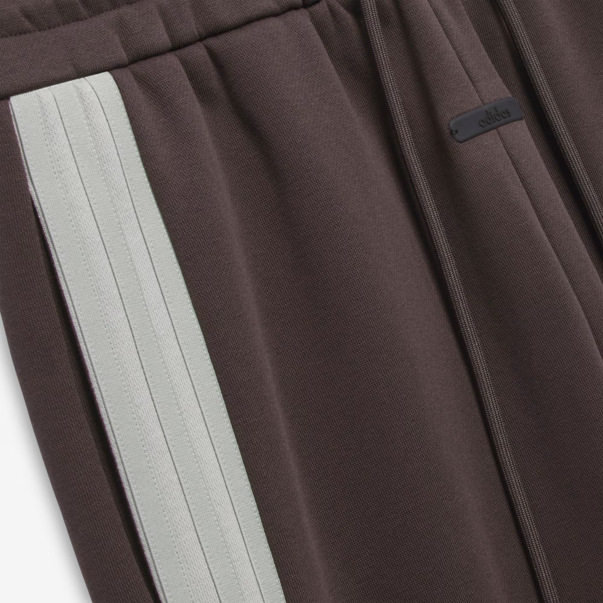 FEAR OF GOD ATHLETICS SOLID FLEECE SWEATPANT