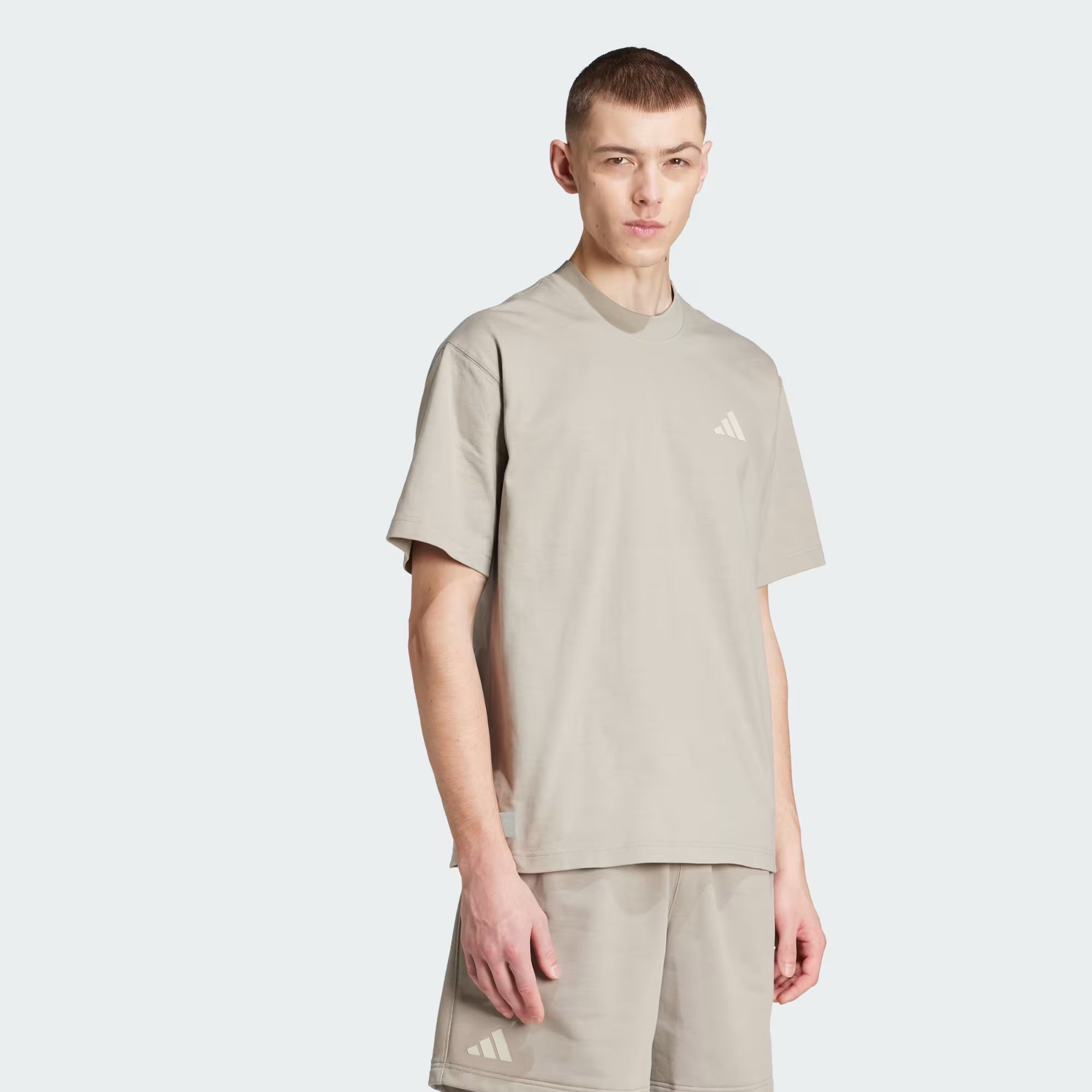 Mercedes - AMG Petronas Formula One Team Premium Sweat Tee